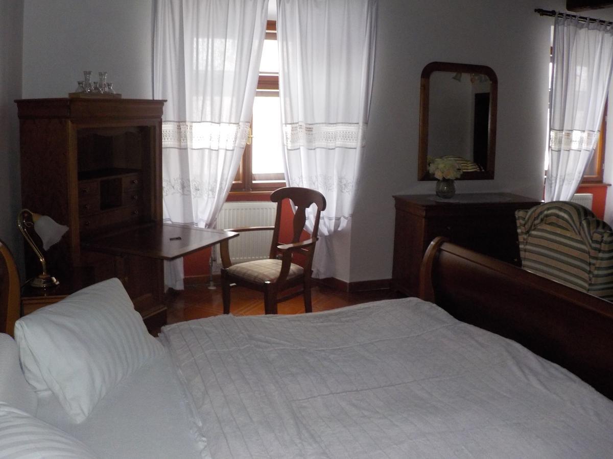 Hotel Krivan Kysucke Nove Mesto Екстер'єр фото
